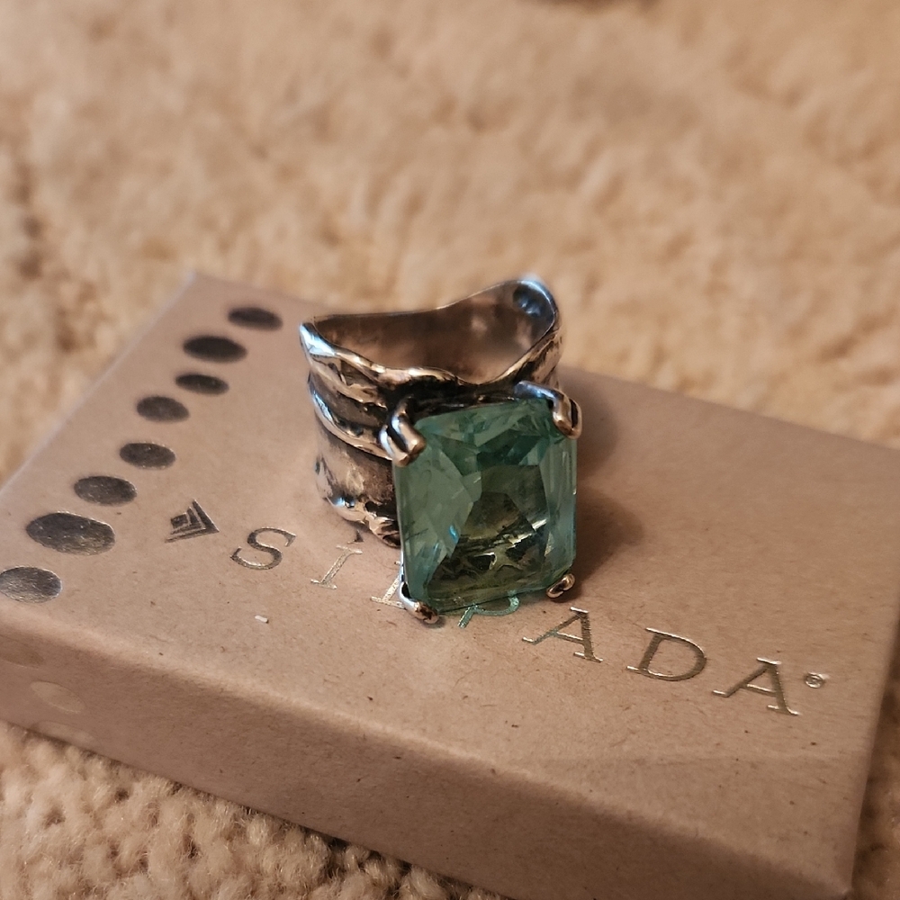 Silpada Silver Ring with Emerald-Green Square Gem